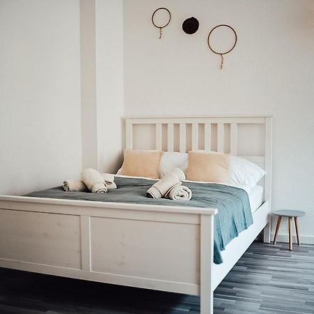 Fewostaeps- Moderne Unterkunft, Zentrumsnah Plauen Extérieur photo