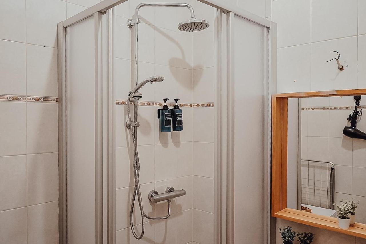 Fewostaeps- Moderne Unterkunft, Zentrumsnah Plauen Extérieur photo
