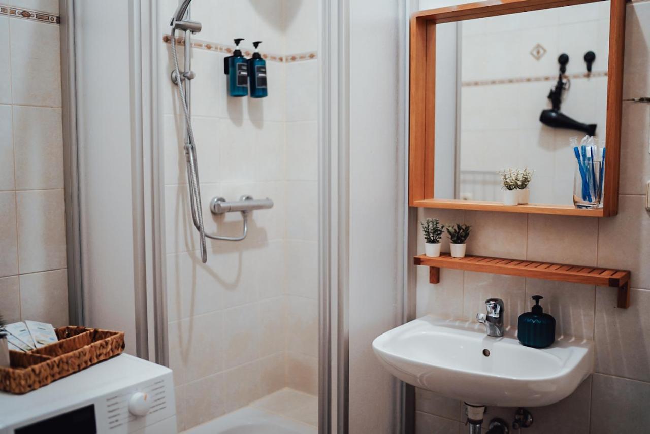 Fewostaeps- Moderne Unterkunft, Zentrumsnah Plauen Extérieur photo